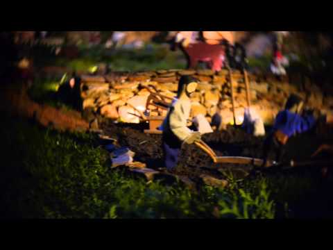 "What about Jesus are born in Ucha?" Presépio (Handmade nativity scene)