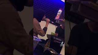 Download lagu Suaranya Empuk bangat !! Bimbang Cover Diati Gadis Cantik Bersuara Merdu !! mp3 Download lagu Suaranya Empuk bangat !! Bimbang Cover Diati Gadis Cantik Bersuara Merdu !! mp3