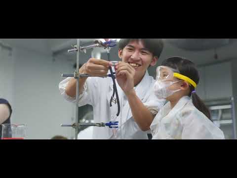 見てさわって科学体験　小中学生のための科学実験教室「ユニラブ」を開催