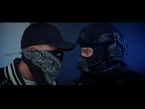 AK AusserKontrolle -  3065 (prod. Sonus030) | Bass Boosted