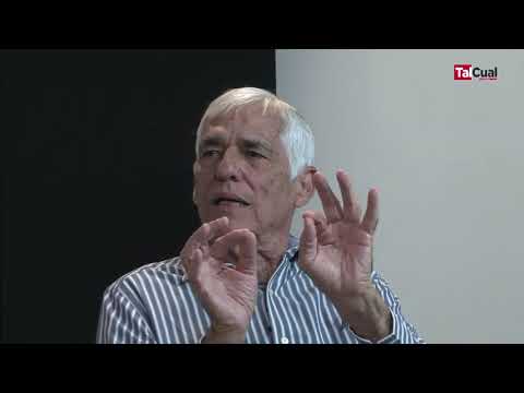 Rafael Orihuela: de 46 mil camas de atención médica quedan menos de 17 mil