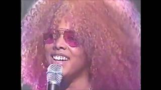 Kelis (Live) – Caught Out There | Chris Rock Show