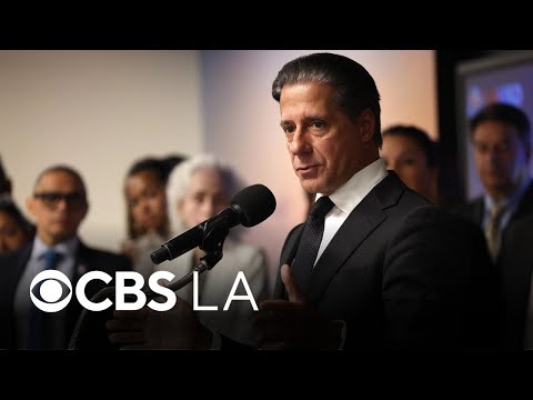 LAUSD Superintendent Alberto Carvalho placed on administrative leave amid FBI investigation