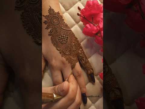 Pakistani mehandi design ✨🌱 #mehndi #mehndidesign #mehandi #henna #viralvideo #youtubeshorts #heena