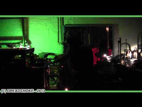 WEBCAM HIFI (fr) ft el fata - roots round 6 \ on the dub again #6 @ de black buddah 9-03-2013