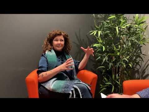 Polly Paulusma - That's My Vinyl Answer Part 1 (of 2)