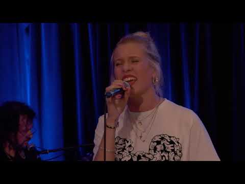 Dein Lieblingslied auf der KuFa-Bühne - mit Greta, Sophie & Luisa