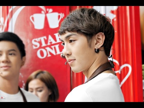 Fancam - ไวท์โว  งาน Ovaltine cafe 040317