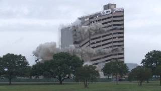 preview picture of video 'Plaza Hotel Implosion - College Station, TX'