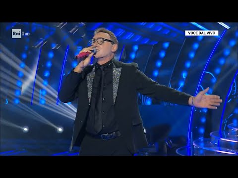 Vincenzo Imparato - Gigi D'Alessio canta "Non dirgli mai"- Tali e quali 13/01/2024