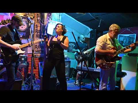 Di Luna Blues Band & Natasa Guberinic - Everybody Needs Somebody  04.07.2020