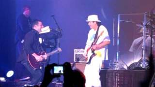 2. Smooth &amp; Ain&#39;t No Sunshine - Rob Thomas feat. Santana - San Jose 10/18/09