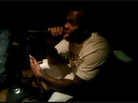 Flo Rida & Lyrikill in the studio "Good Feeling"  LIVE BAND PERFORMANCE