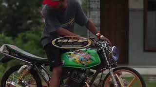 Download lagu Story wa hereX gl mp3 Download lagu Story wa hereX gl mp3