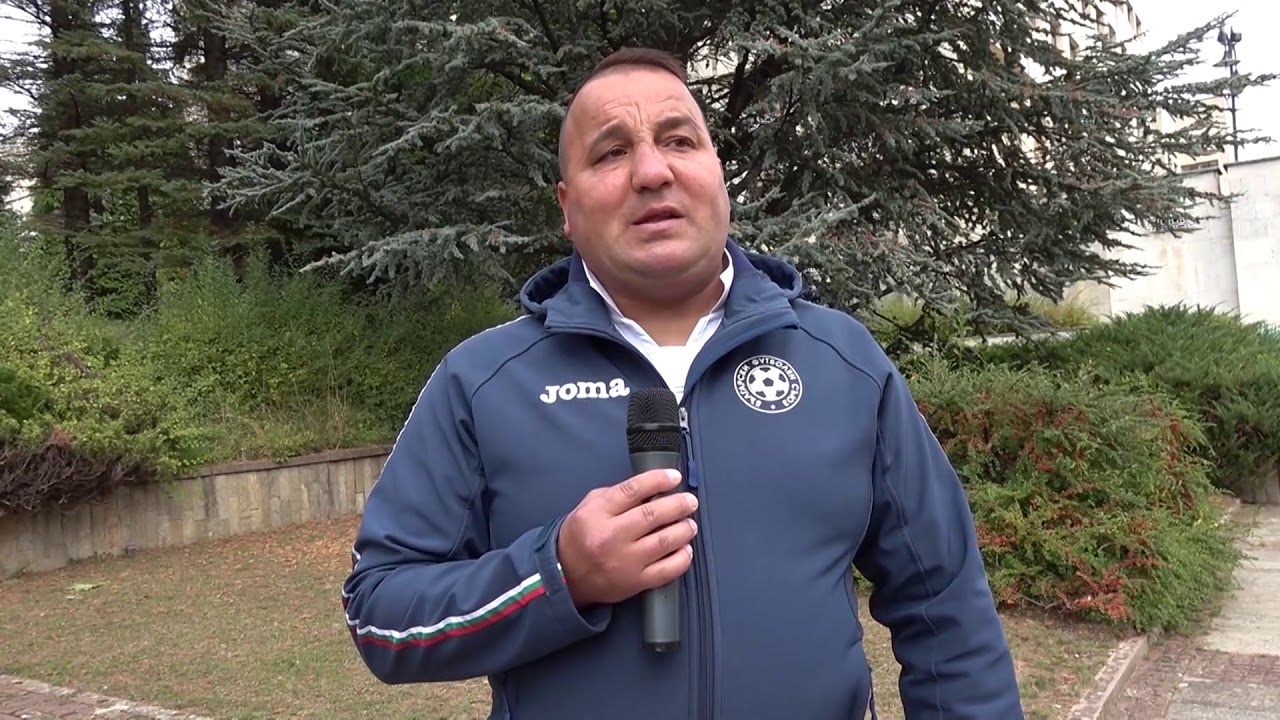 Илия - сиракът, който намира и връща пари, е с номинация "Достоен българин"