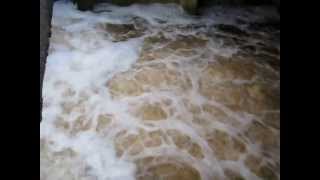 preview picture of video 'Токаришки вода через дамбу'