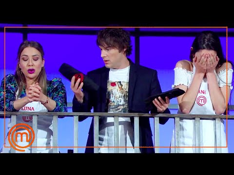 Ana and Luna: BLACK APRONS for helping Andy! | Masterchef 8