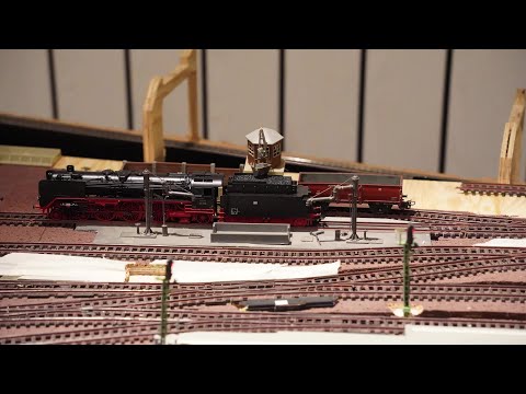 Marco's Model Railway Part 12 – Platforms and Second Control Panel