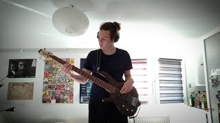 Georgio - La vue du sang (Bass cover)