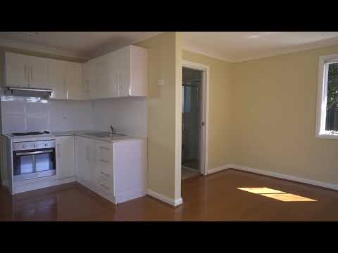 - Prudential Real Estate 9605 5333 - 52 Kingsclare Street, Leumeah