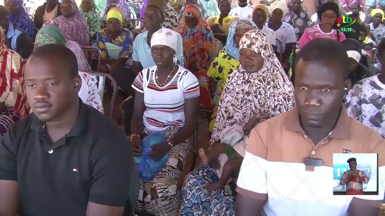 L’ONG CREDO fait don de denrées de 1res nécessités aux PDI  retournées et hôtes à Titao