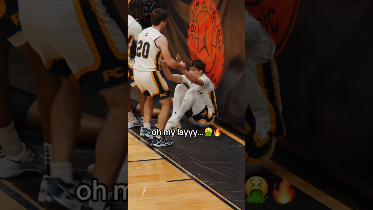 Jake West Just Made the Sickest Lay #nba #basketball #khabrmkwrfoot