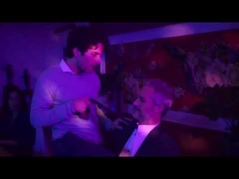 La casa de las flores - A quien le importa