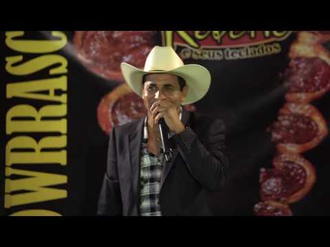 Robério e seus teclados - São Paulo espera