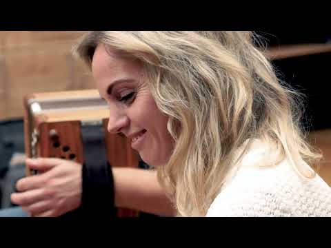 Sunnwendmusi - A Gaudi Muas Sei