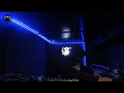 THE EXALTICS (DE/STAUB)// CLUB ROM FRIDAYS // HUM. STUDIOS // 27.11.25