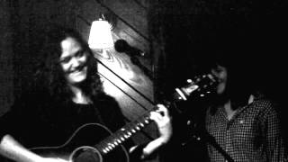 Allie Moss - Corner live Parr Street Studios, Liverpool 15-07-11