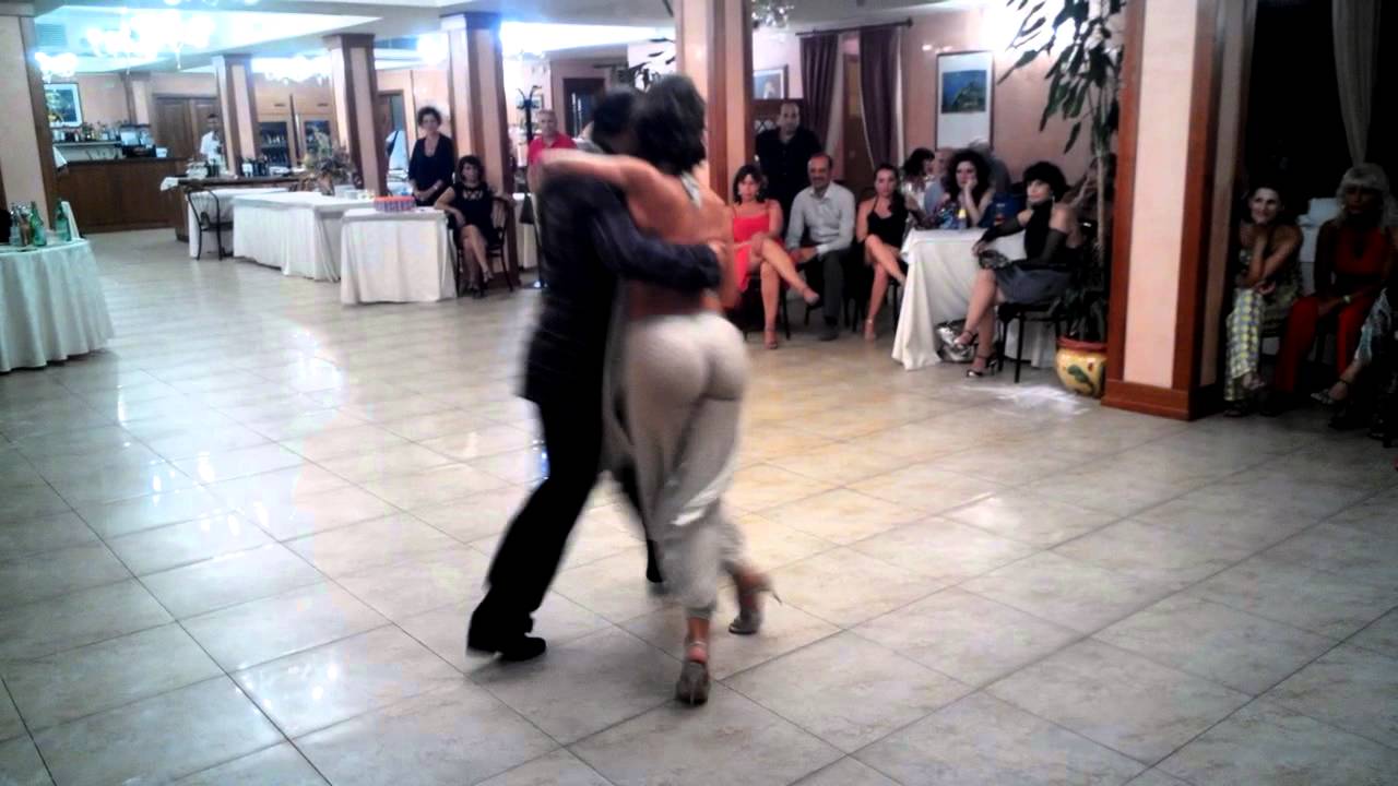 Nora Witanowsky e Juan Carlos Martinez - La milonga dei Castelli (4)