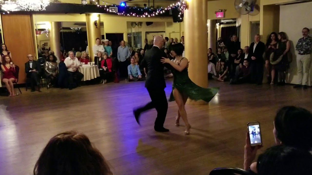 Argentine tango:Adriana Salgado & Orlando Reyes - Sabado Ingles