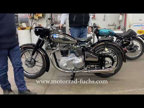 Thundering single cylinder in the NSU Konsul | Konsul II 501 | Engine Start Up by Motorrad-fuchs.com