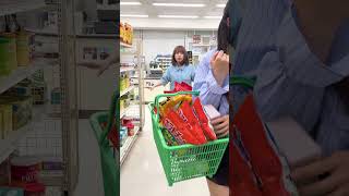 - 新人がすぐ辞めるコンビニがブラックすぎるwww