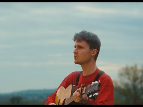 Melle - Old Summers (Official Video)