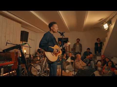 Gui Aly - November (Live Acoustic) | CASA Sessions
