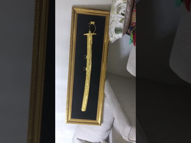 لوحة تراث سيف ذهبي ليزر.مجسم