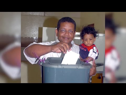 セーシェルの野党が43年ぶりに大統領に勝利 (Seychelles opposition wins presidency for first time in 43 years)