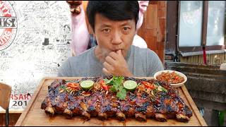 Top 5 MUST TRY Local STREET FOODS in Bali Indonesia