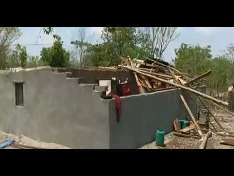 Tornado en Chinandega, destruye viviendas y árboles