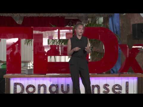 TEDx】從復仇色情學起。網絡權利就是人權｜艾瑪-霍爾滕｜TEDx多瑙因斯爾 (【TEDx】Learning from revenge porn: Online rights are human rights | Emma Holten | TEDxDonauinsel)