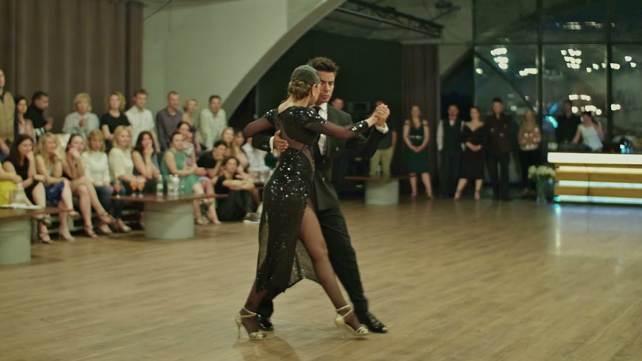 Roxana Suarez and Sebastian Achaval – Maleza by Osvaldo Pugliese. 2/4 #SebastianyRoxana