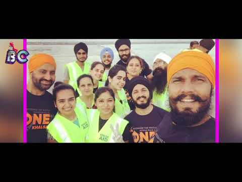 Randeep Hooda cleaned Mumbai Beach after Ganesh Visarjan..!