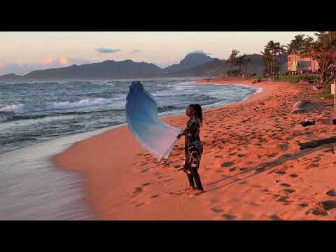 Praise Flags in Kauai, Hawaii 🌺