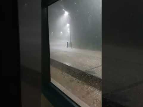 FUERTE TORMENTA CON GRANIZO EN SALVADOR MAZZA, SALTA, ARGENTINA  #tormenta #granizo