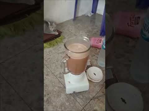 Blender blunder: hilarious oreo ice mishap takes center stage!