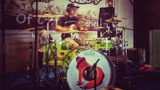 Download lagu Ari Soekamti - satria bergitar Endank Soekamti sound check mp3 Download lagu Ari Soekamti - satria bergitar Endank Soekamti sound check mp3