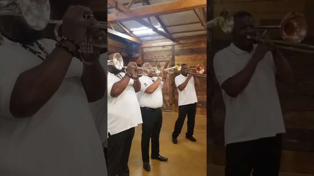 Promotional video thumbnail 3 for Unfaded Brass Band