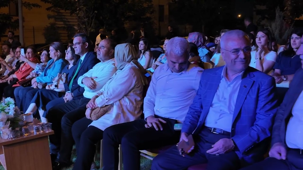 Karaköprü’de Açık Hava Müzik Dinletisi Sanatseverleri Buluşturdu